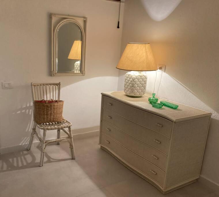 Villasimius Il Patio Sul Porto מראה חיצוני תמונה