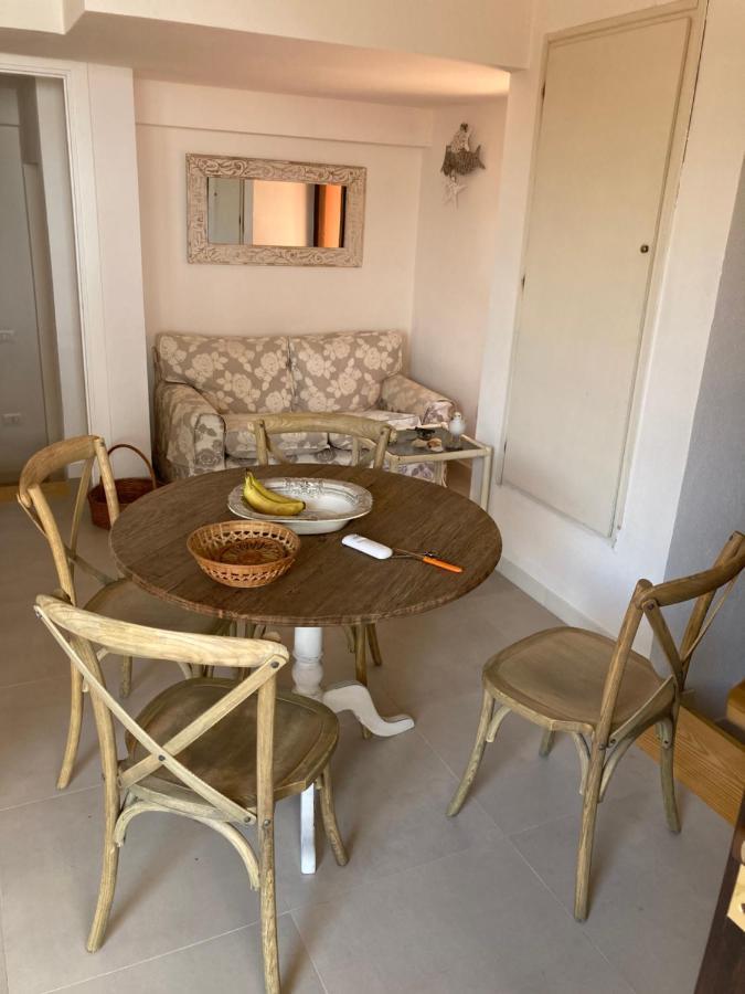 Villasimius Il Patio Sul Porto מראה חיצוני תמונה